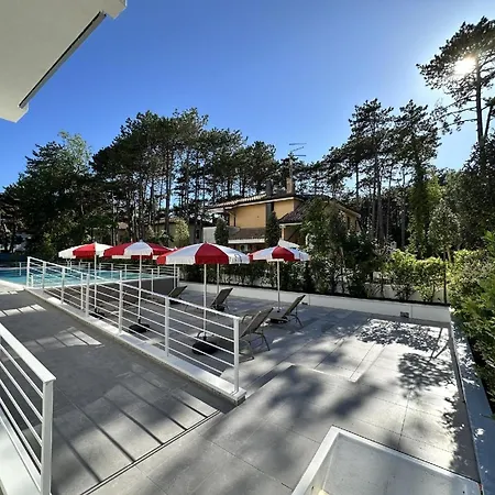 Apartment Ferienwohnung Fuer 12 Personen Ca 100 Qm In Bibione, Adriakueste Italien Und Umgebung *